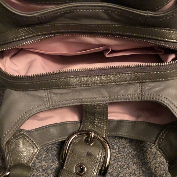 Leather coach hobo bag - Picture 2 of 2